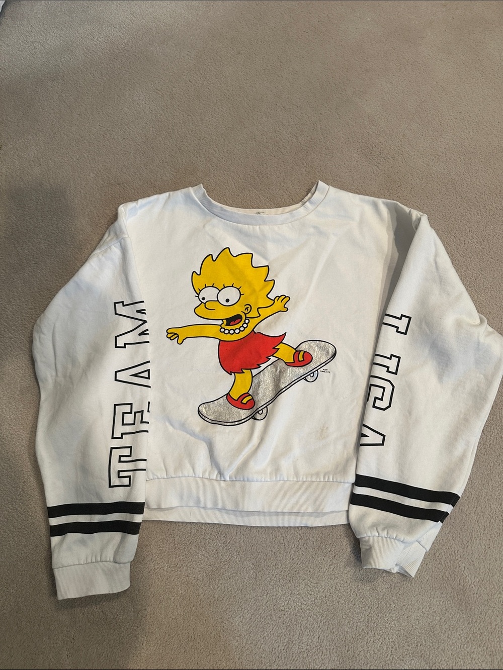 H&M White Crewneck The Simpsons.  Sweatshirt with Yellow Lisa Simpson